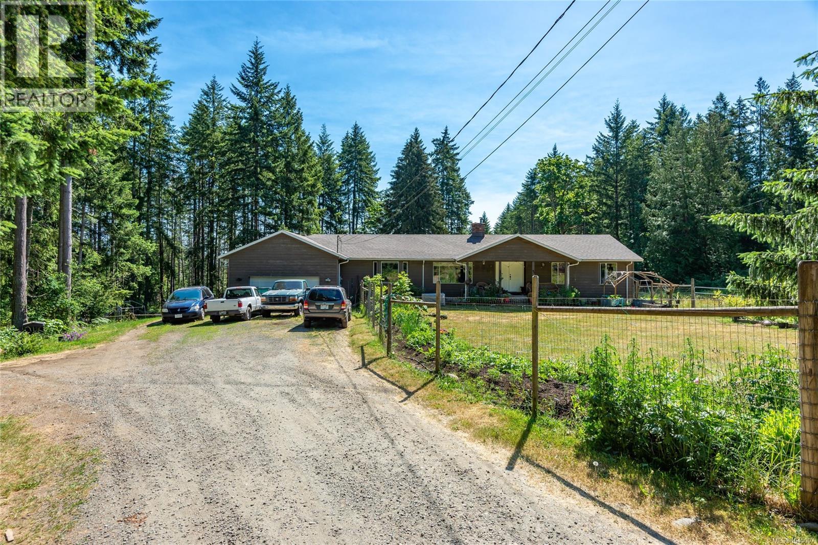 8598 Island Hwy N Property Photo 1