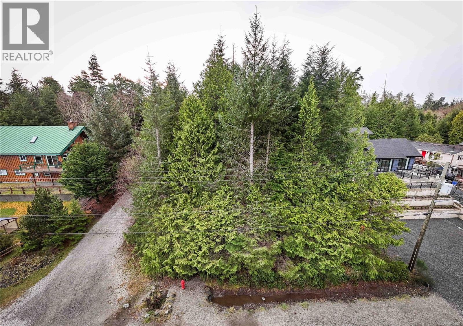 1391 Victoria Rd Property Photo 1