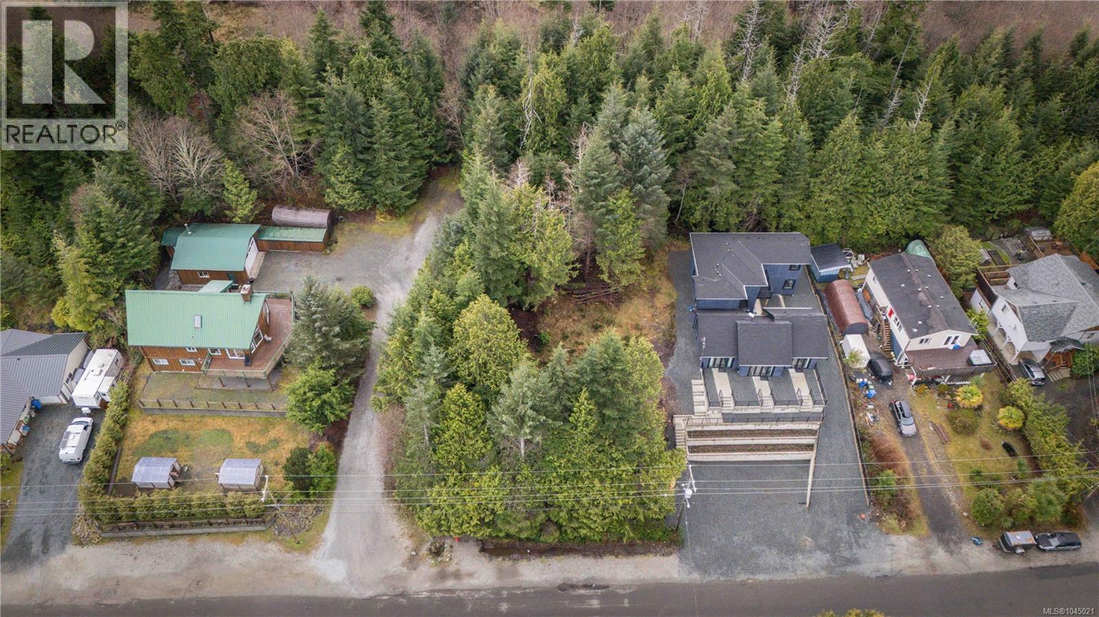 1391 Victoria Rd Property Photo 6