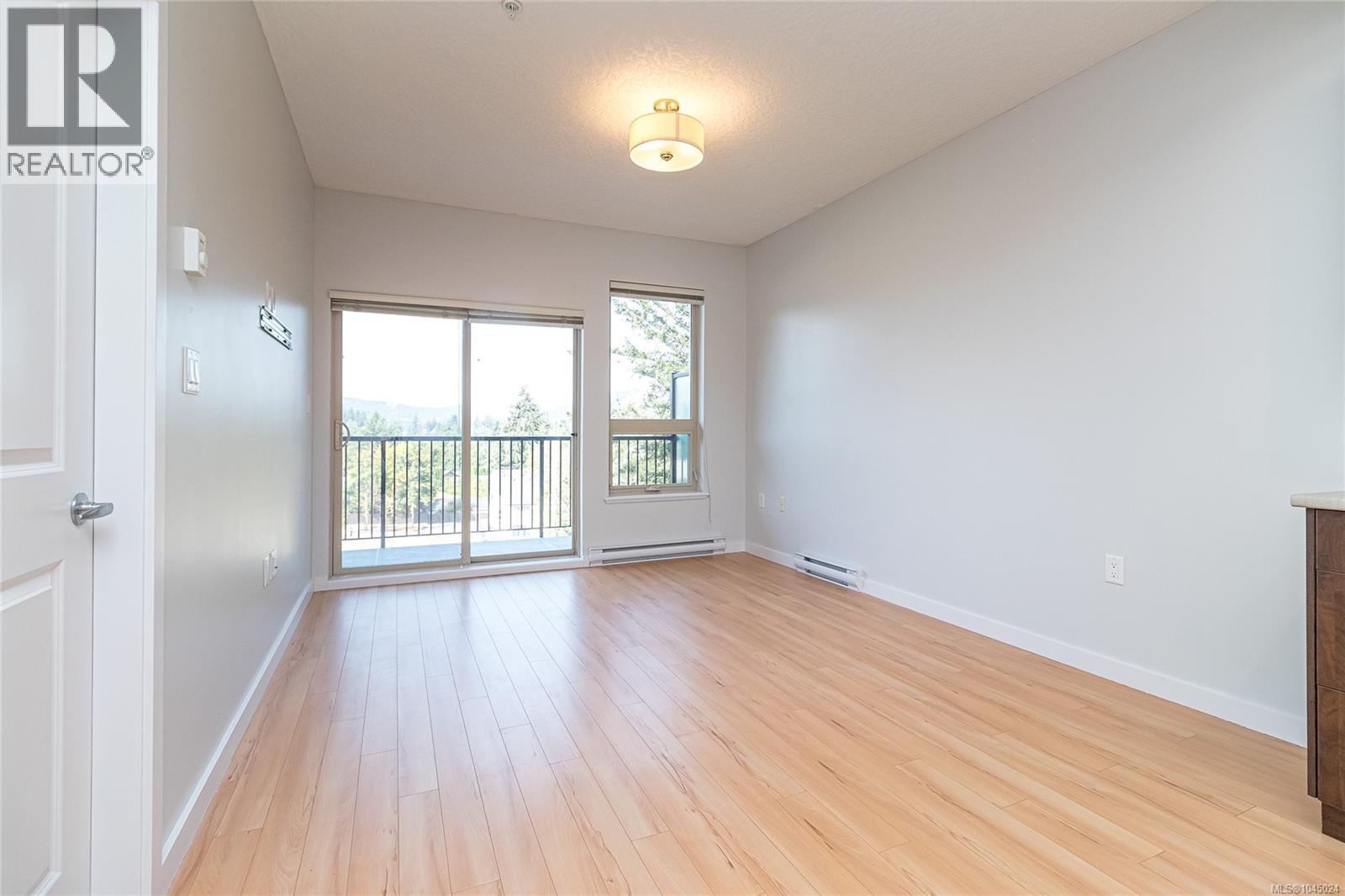 408 3240 Jacklin Rd Property Photo 5