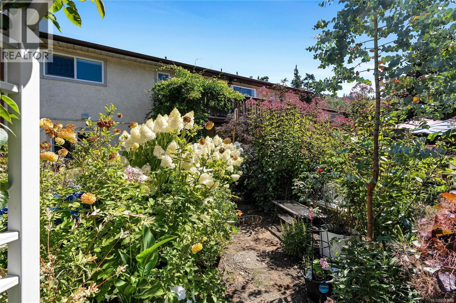 619 Sandra Pl Property Photo 50