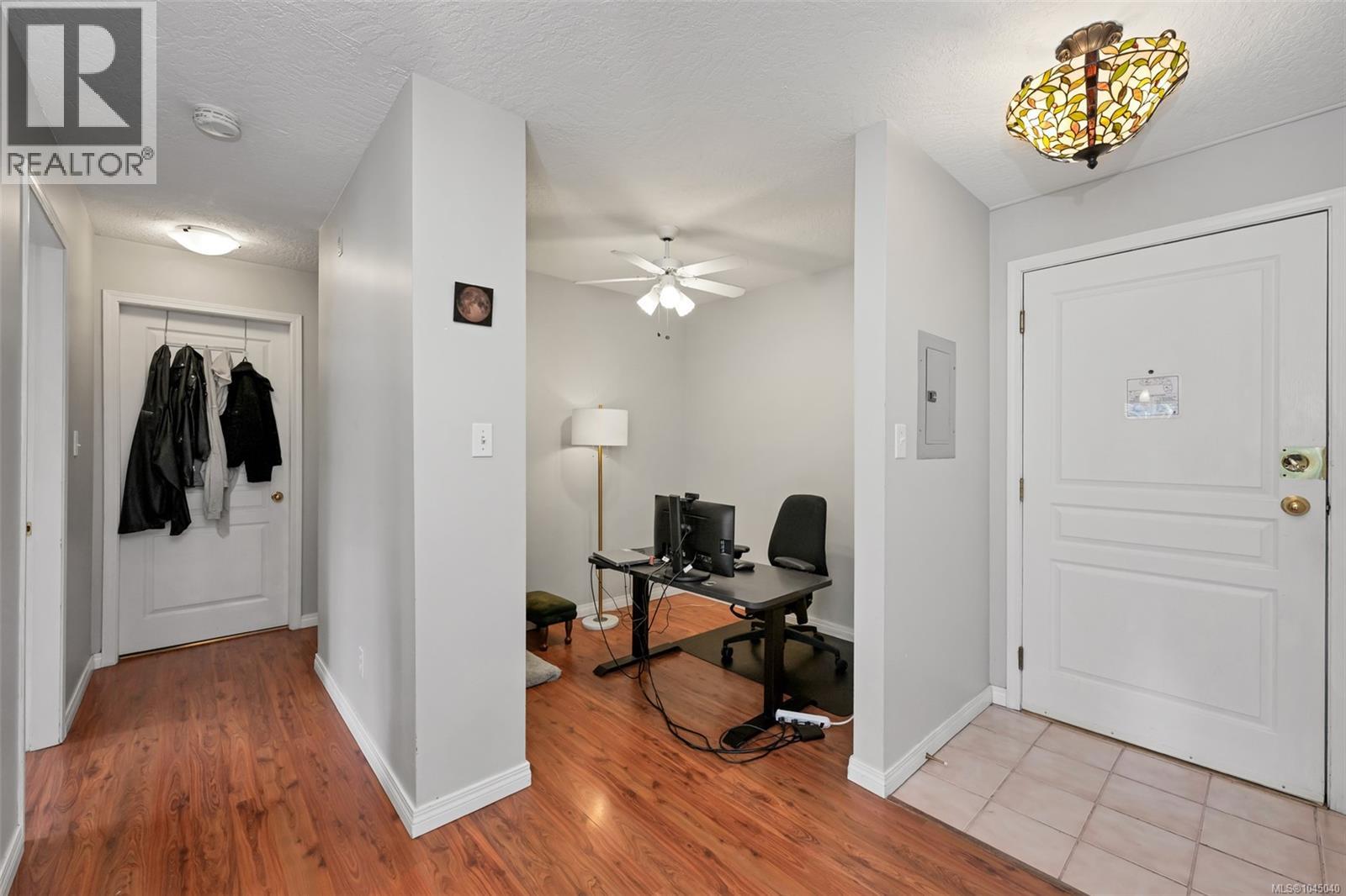 212 899 Darwin Ave Property Photo 8