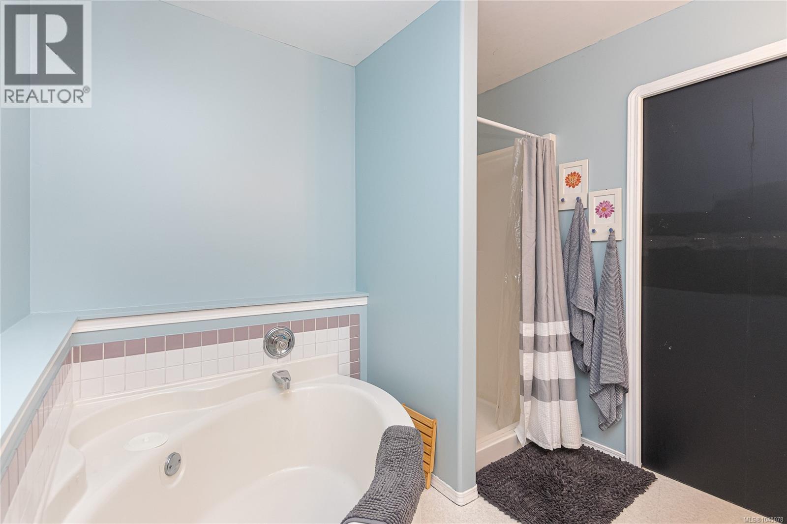 14 2190 Drennan St Property Photo 28