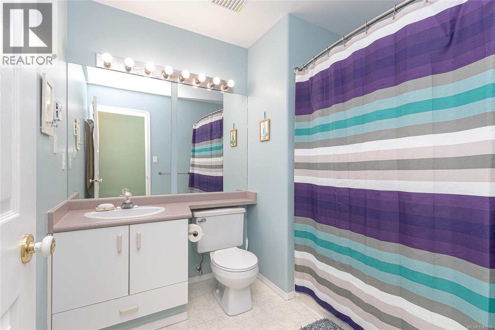 14 2190 Drennan St Property Photo 31