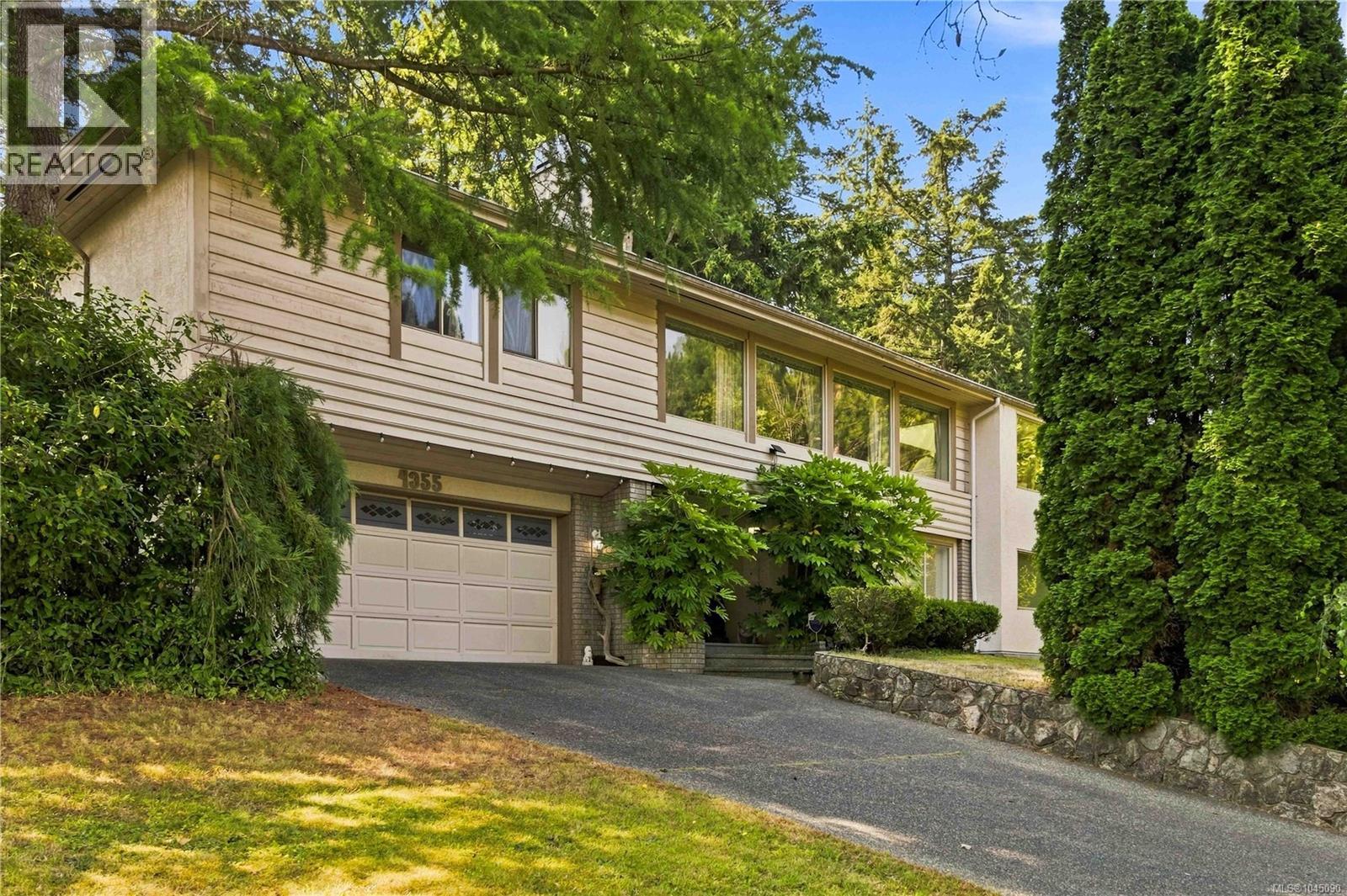 4355 Emily Carr Dr Property Photo 1