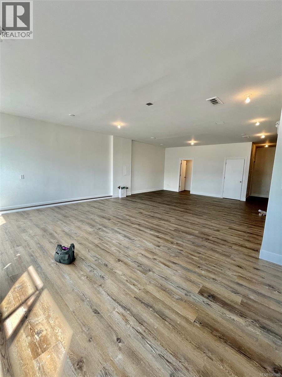 4 416 Garbally Rd Property Photo 17