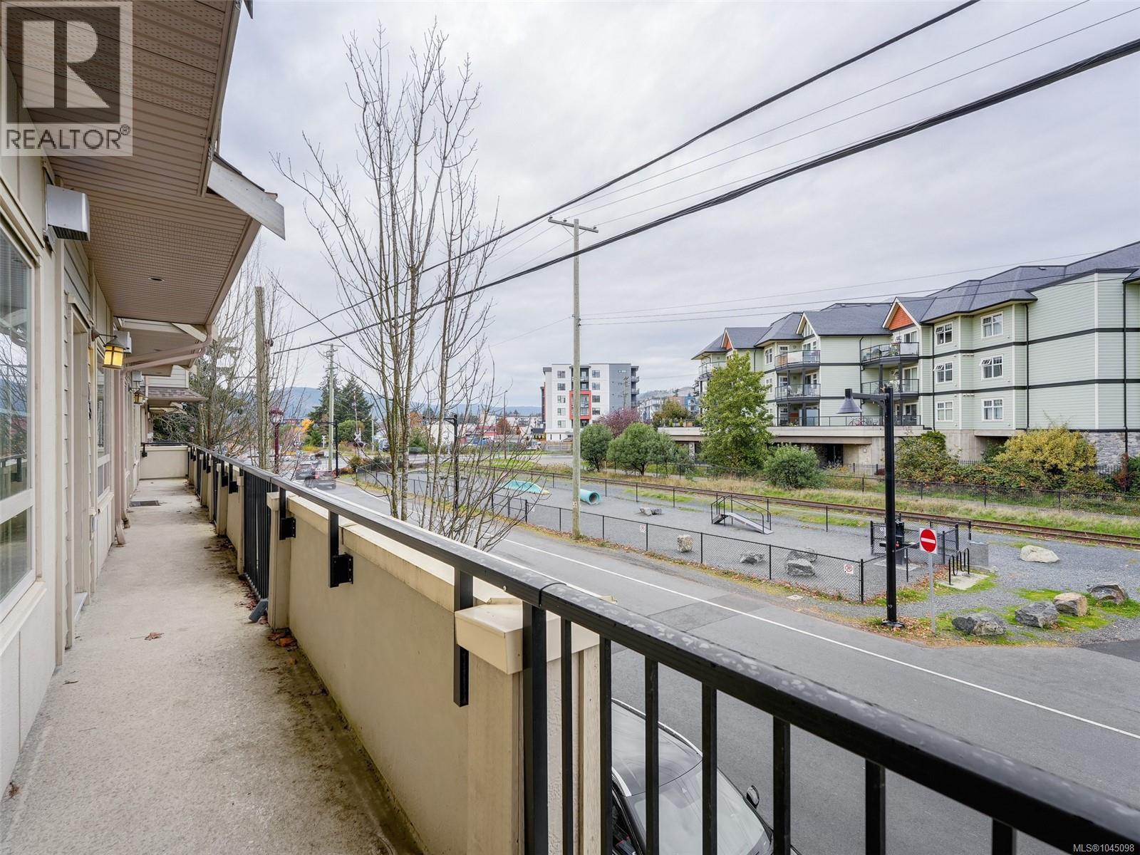 201 785 Station Ave Property Photo 22