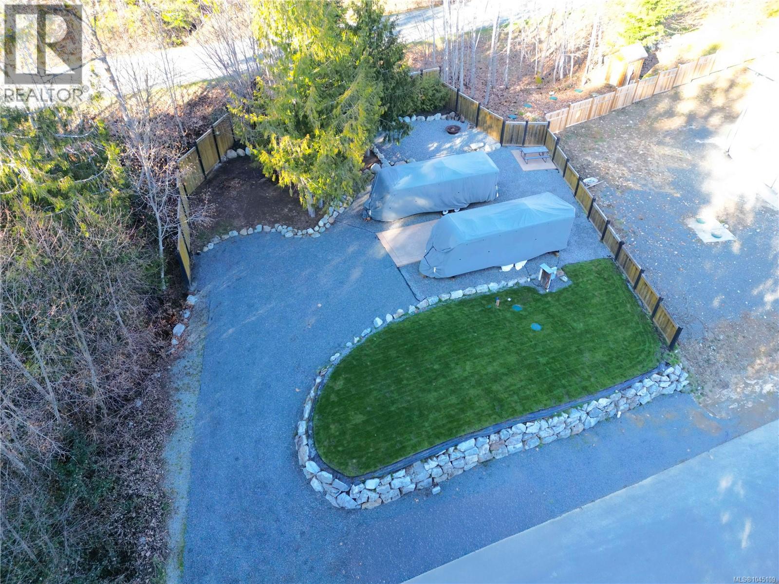 10415 Marina Vista Dr Property Photo 8