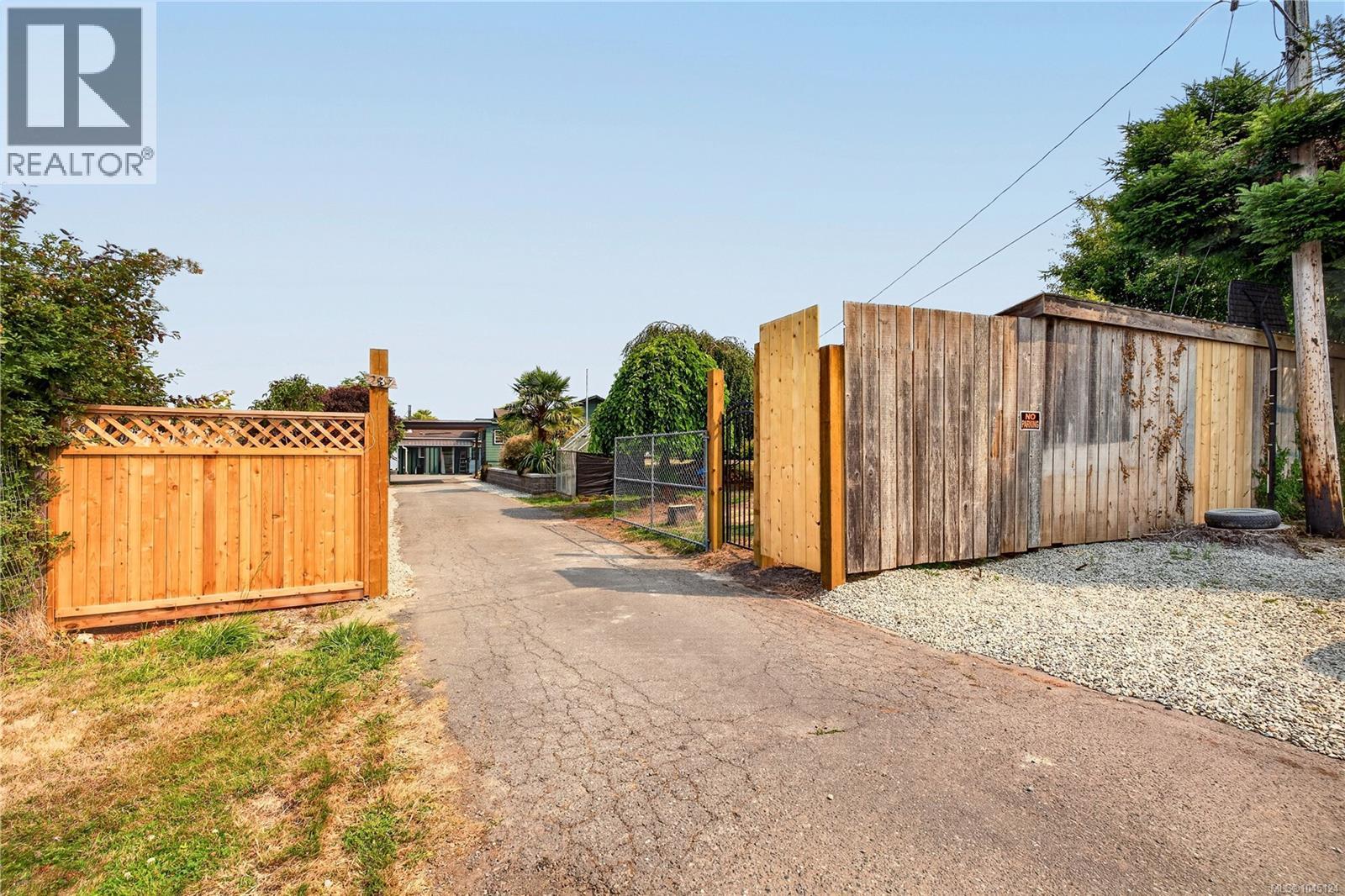 287 Price Rd Property Photo 17