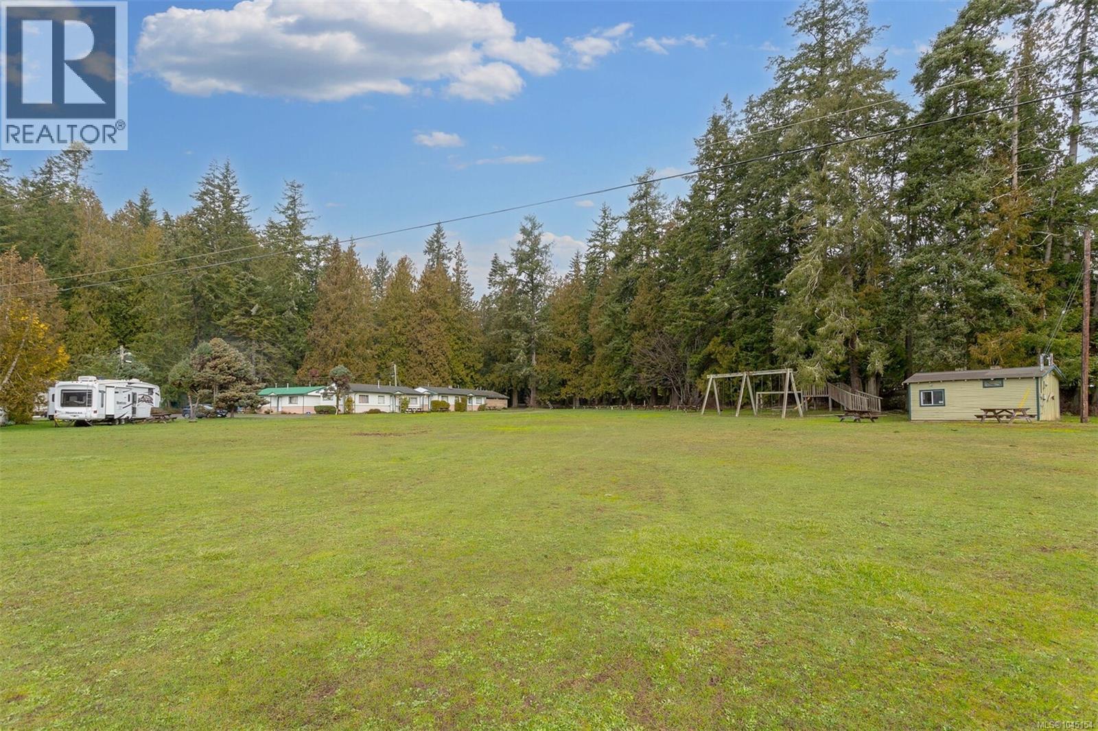 5621 Sooke Rd Property Photo 8