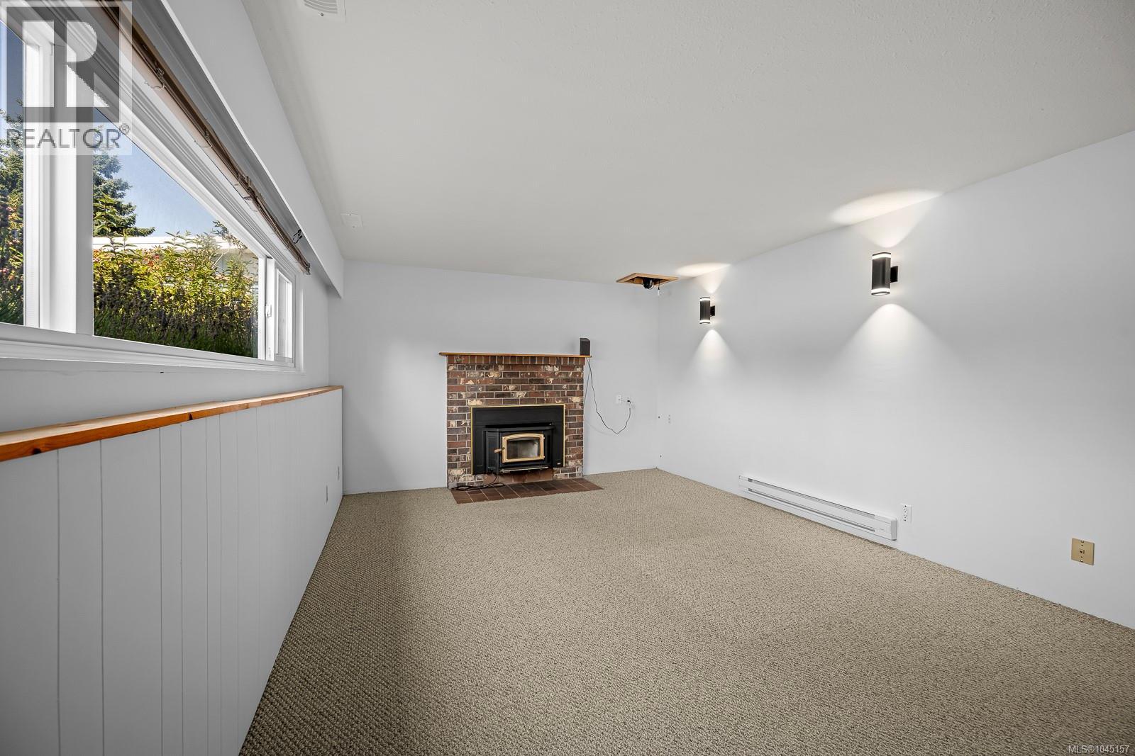 178 Rodello St Property Photo 31