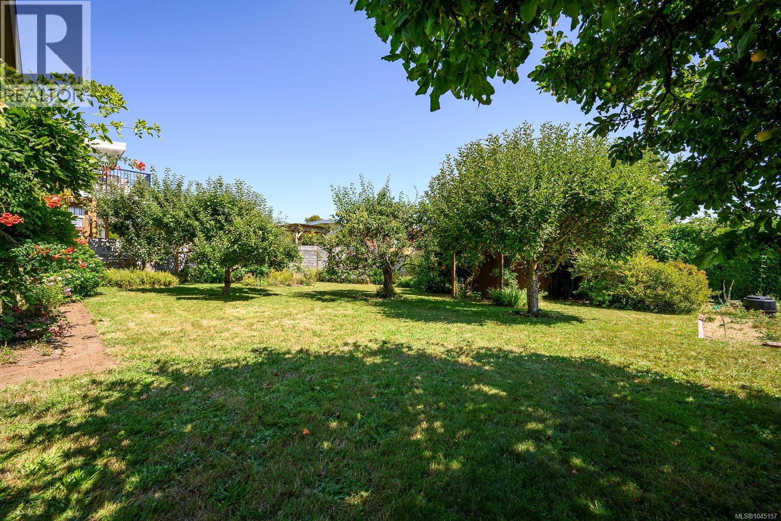 178 Rodello St Property Photo 39