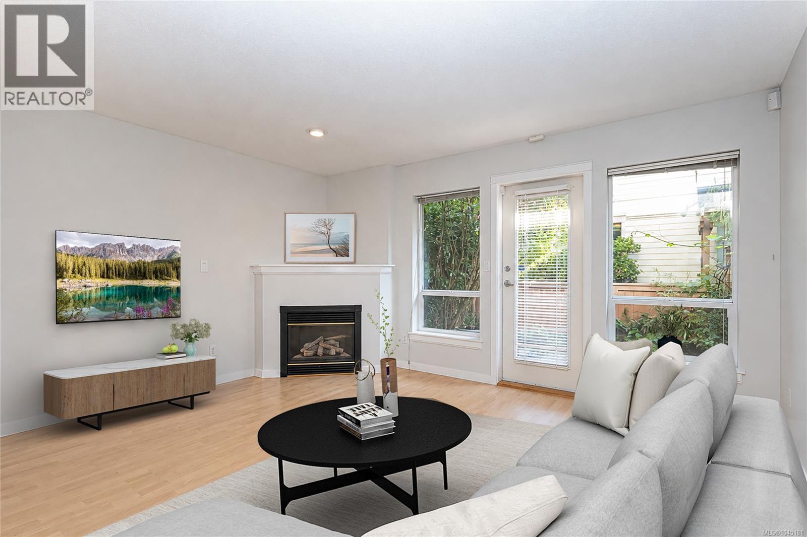 3 1019 North Park St Property Photo 1