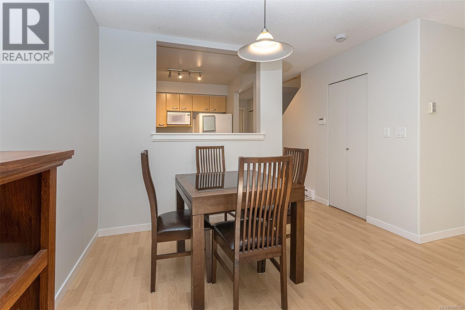 3 1019 North Park St Property Photo 14
