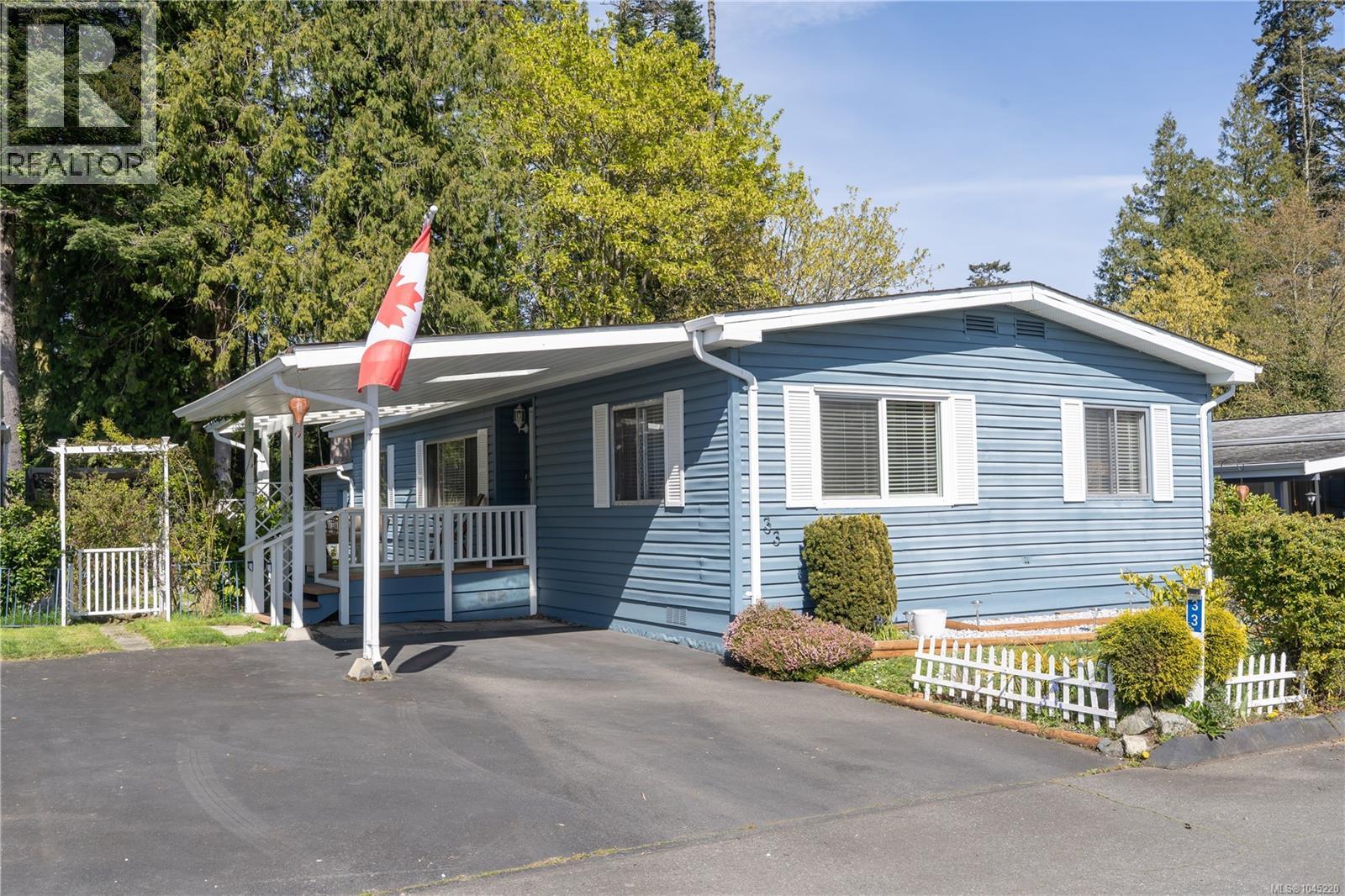 33 7701 Central Saanich Rd Property Photo 1