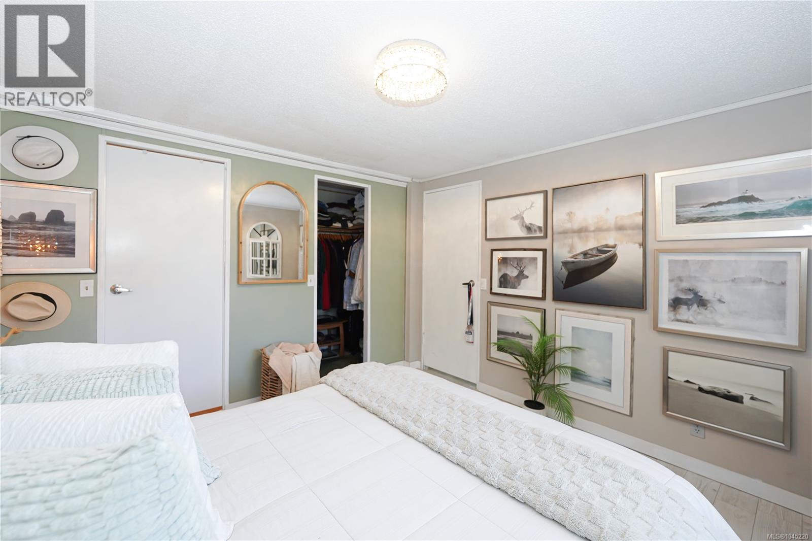 33 7701 Central Saanich Rd Property Photo 22