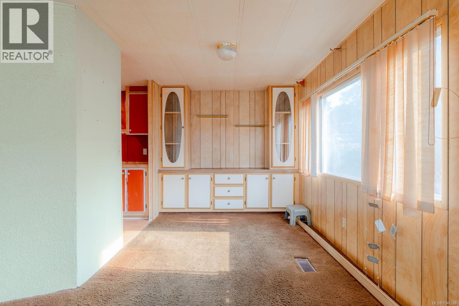 18 158 Cooper Rd Property Photo 17