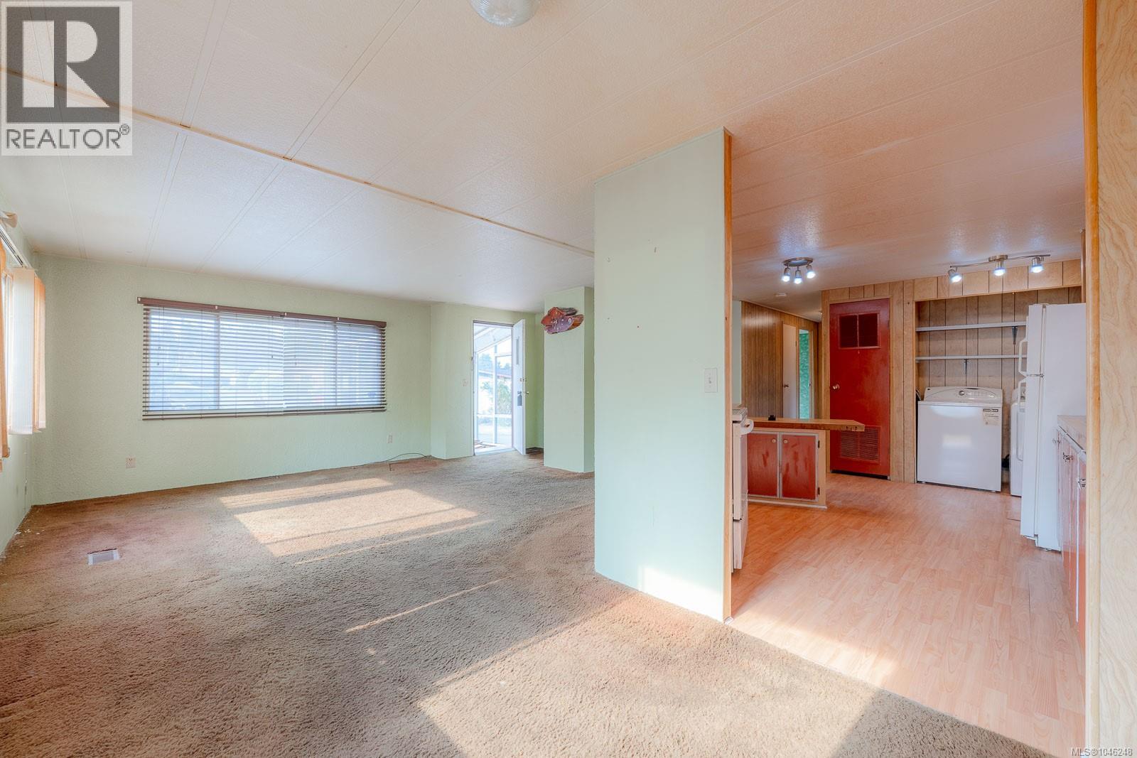 18 158 Cooper Rd Property Photo 19