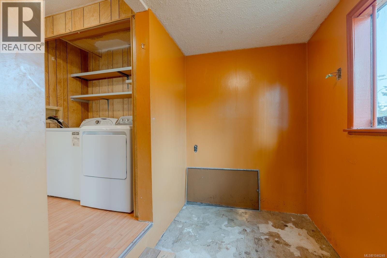 18 158 Cooper Rd Property Photo 27