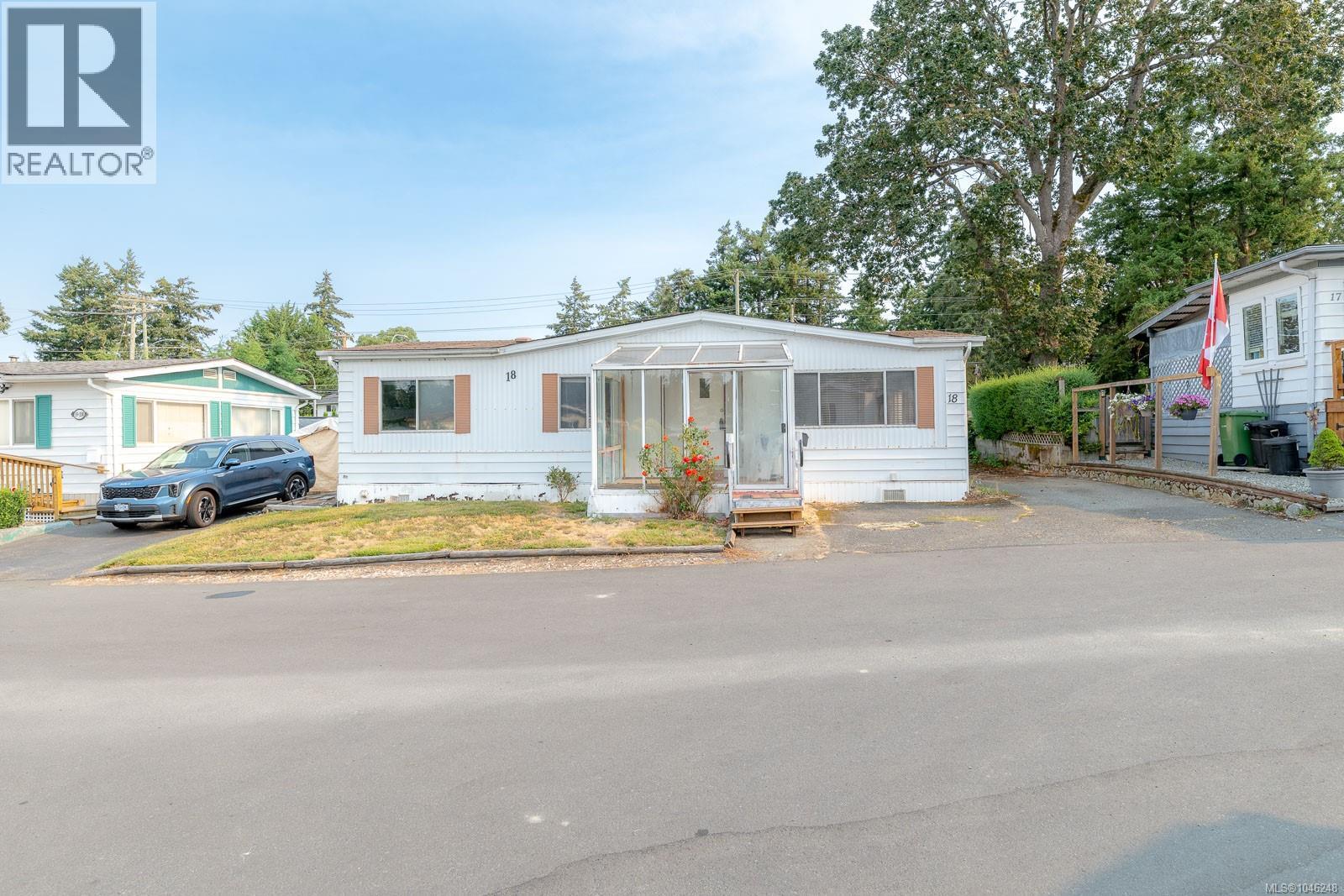 18 158 Cooper Rd Property Photo 32
