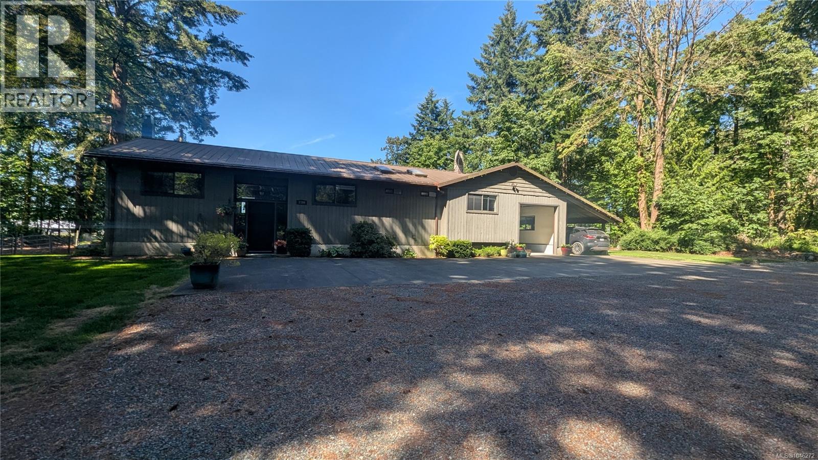 2400 Ployart Rd Property Photo 13