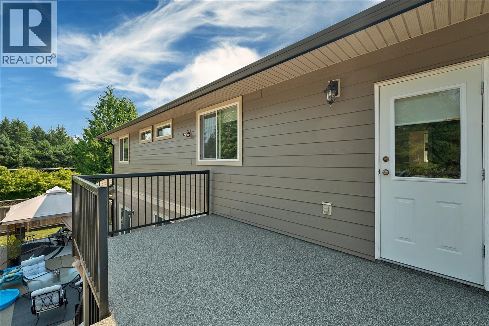 2246 Glenmore Rd Property Photo 49