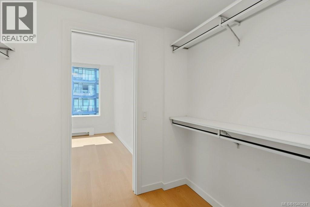 609 363 Tyee Rd Property Photo 15
