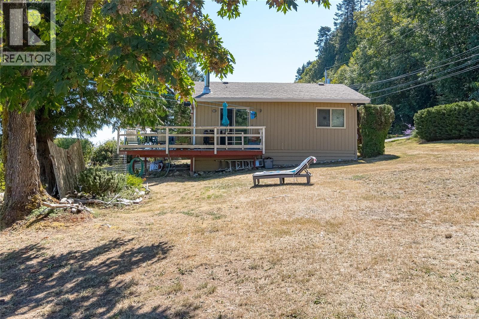 4995 Shoreline Dr Property Photo 29