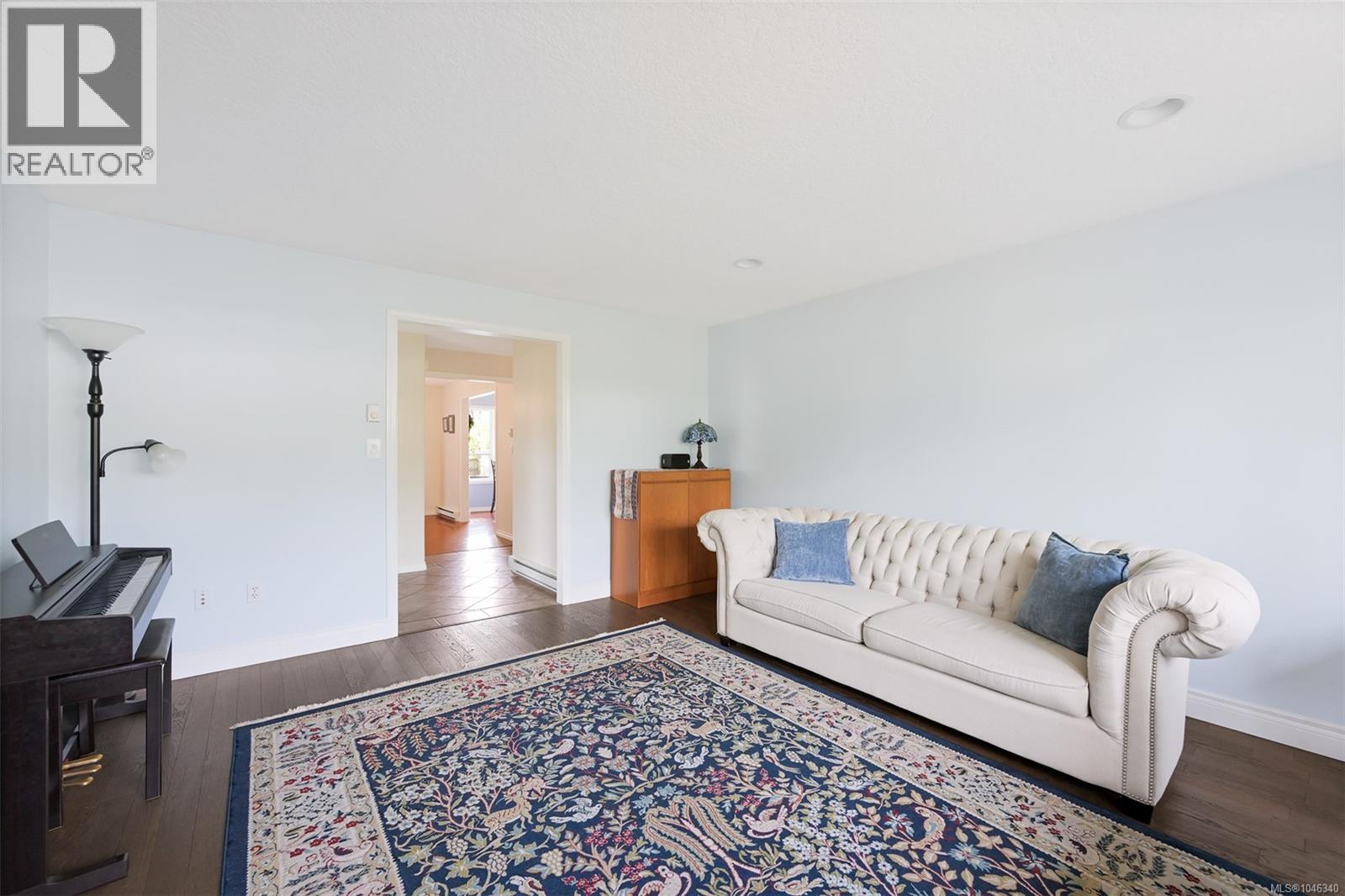2959 Robalee Pl Property Photo 11