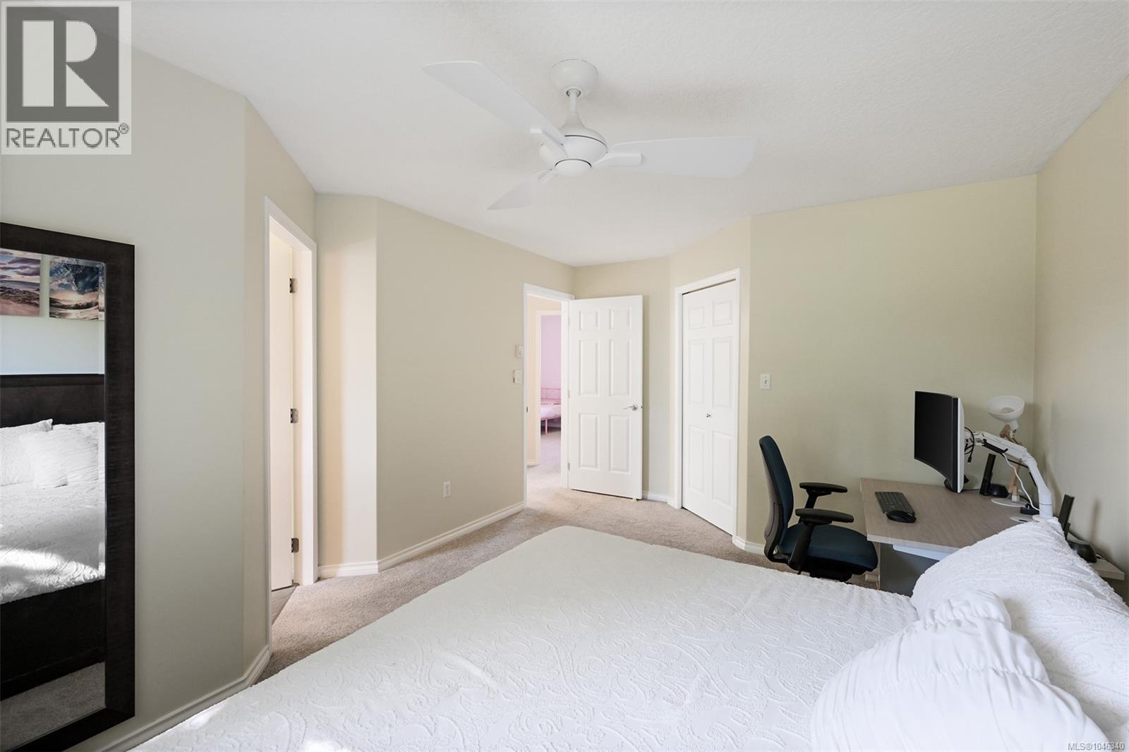 2959 Robalee Pl Property Photo 29