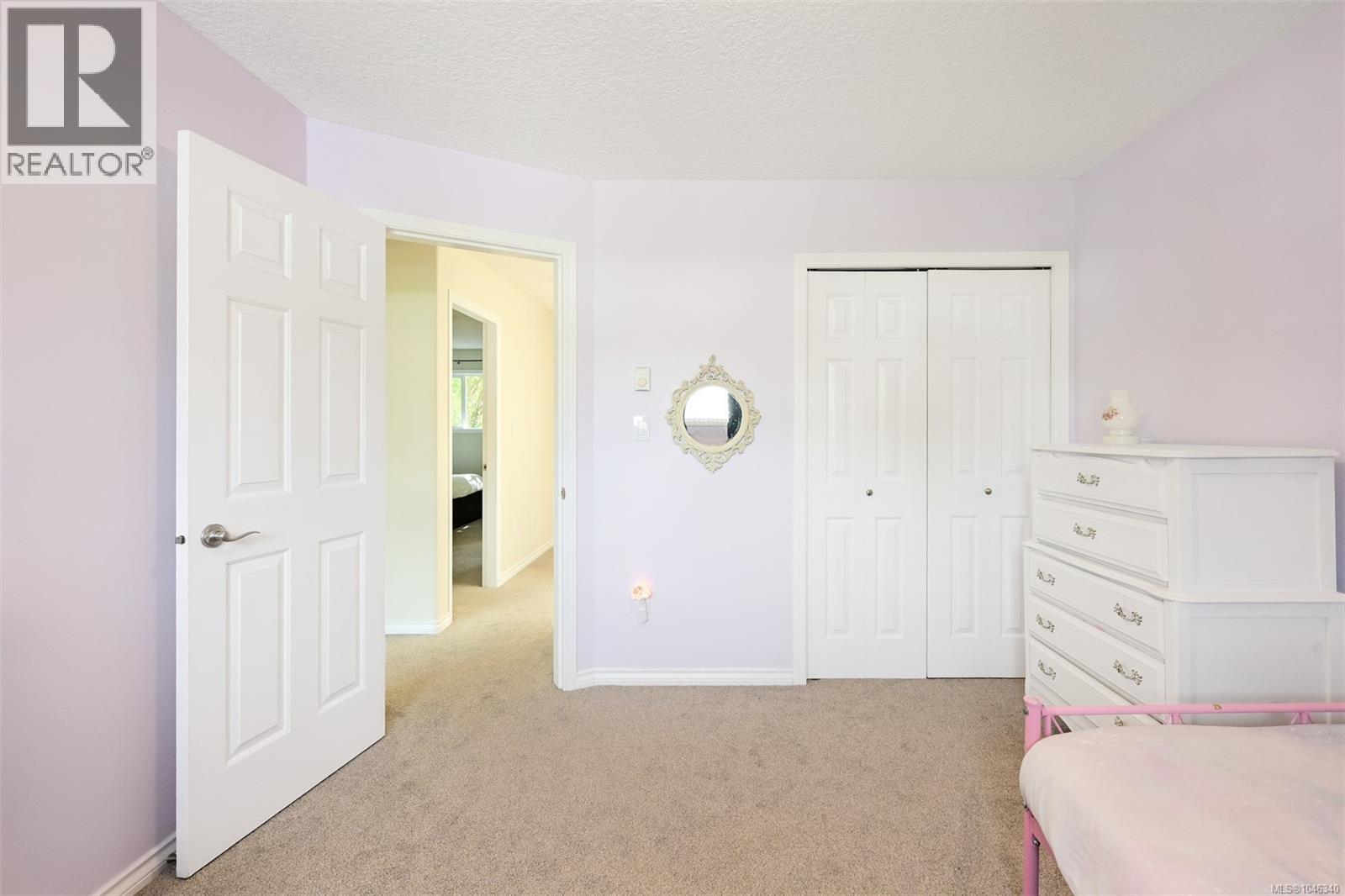 2959 Robalee Pl Property Photo 36