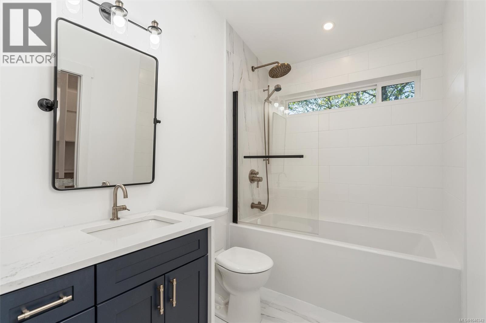 1143 Lindsay Pl Property Photo 18