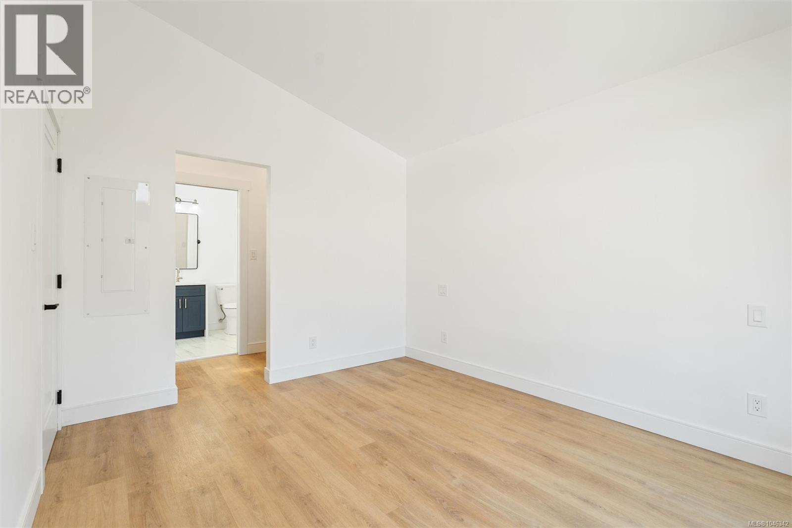 1143 Lindsay Pl Property Photo 20