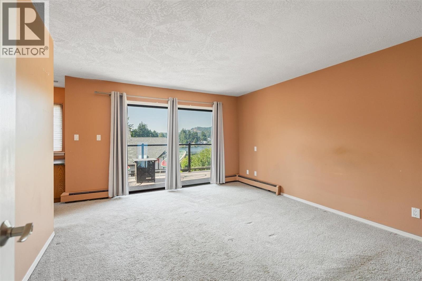 1143 Lindsay Pl Property Photo 30