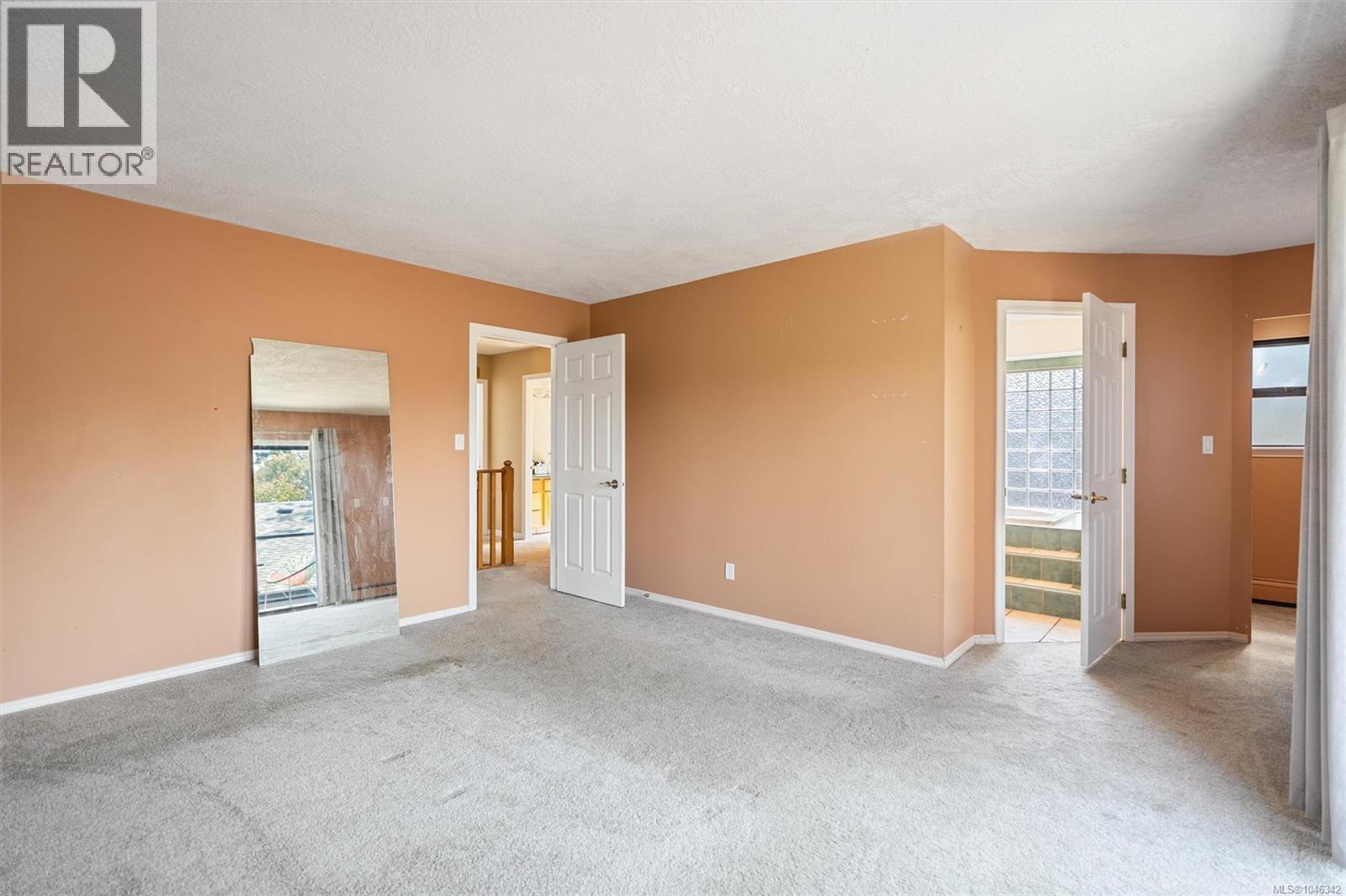 1143 Lindsay Pl Property Photo 31
