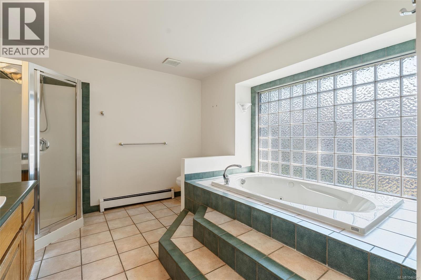1143 Lindsay Pl Property Photo 33