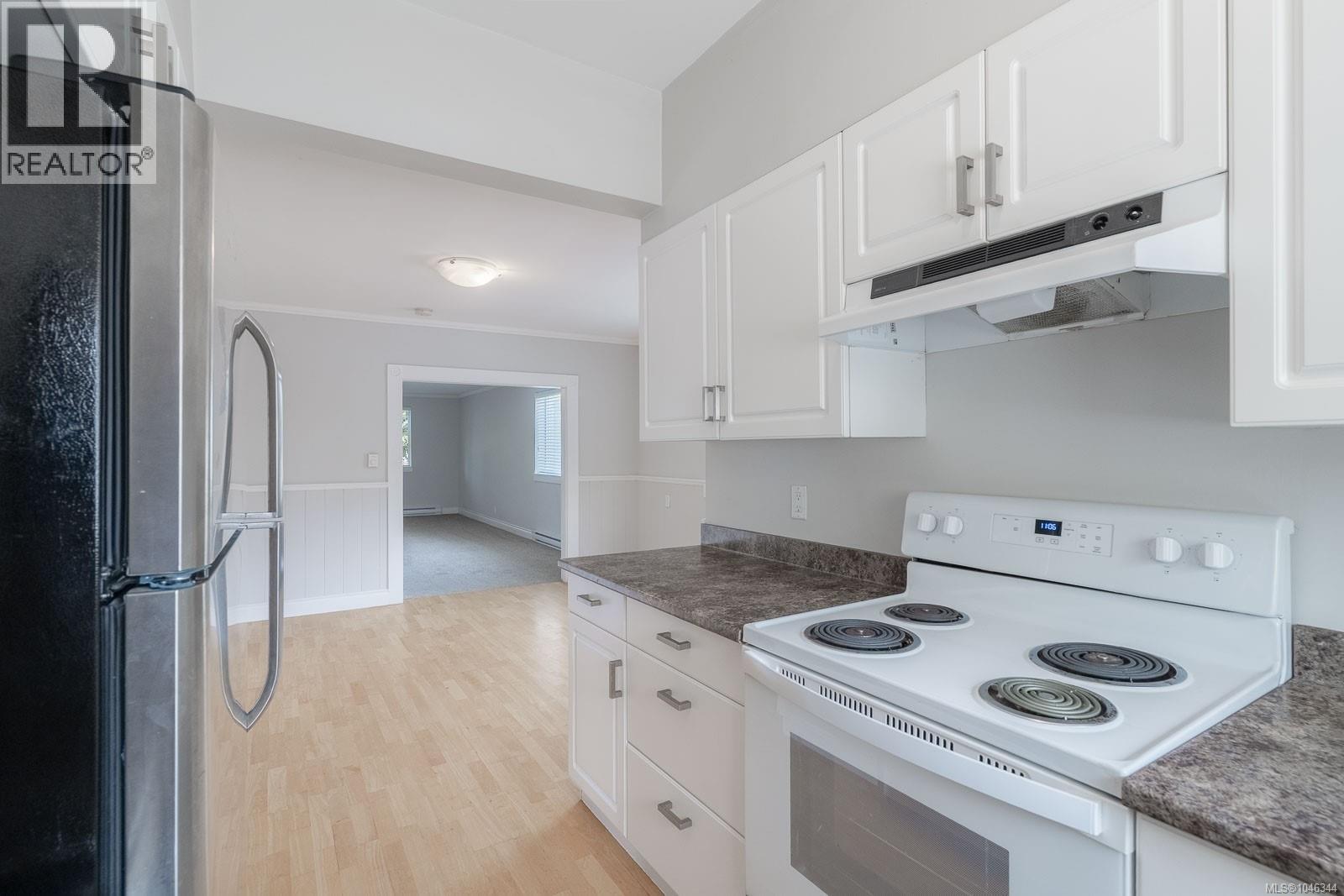 121 Harewood Rd Property Photo 5