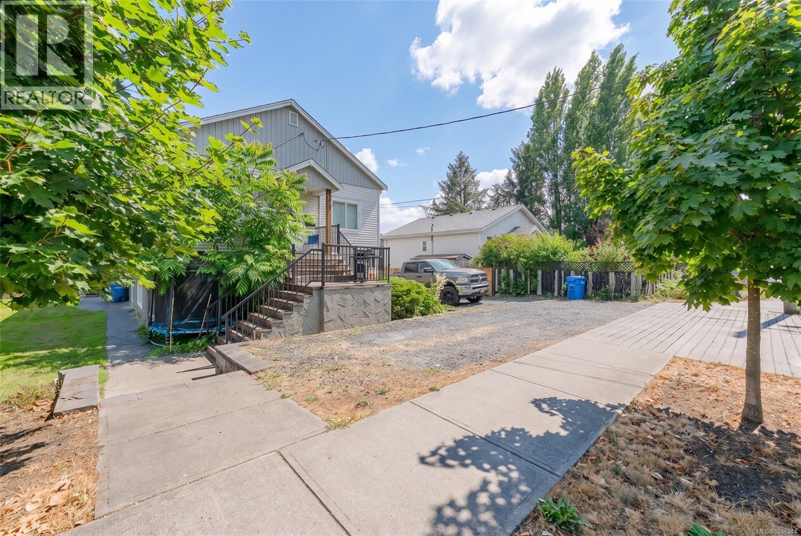 121 Harewood Rd Property Photo 40