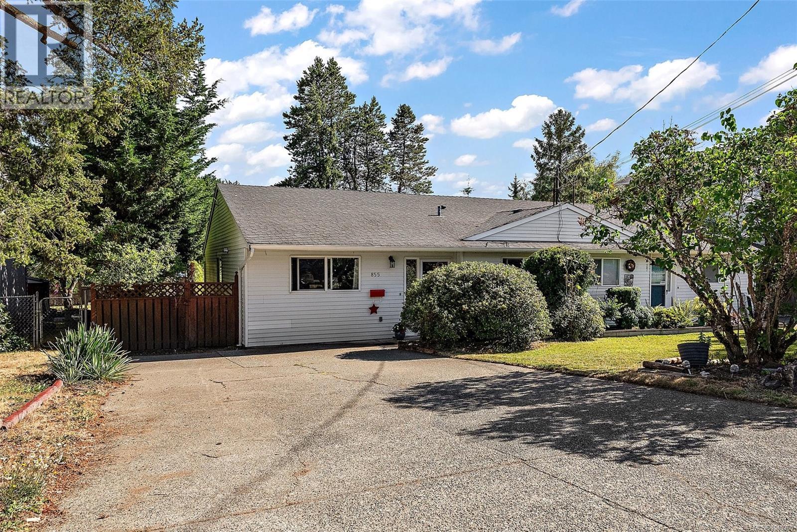 855 Sevenoaks Rd Property Photo 1