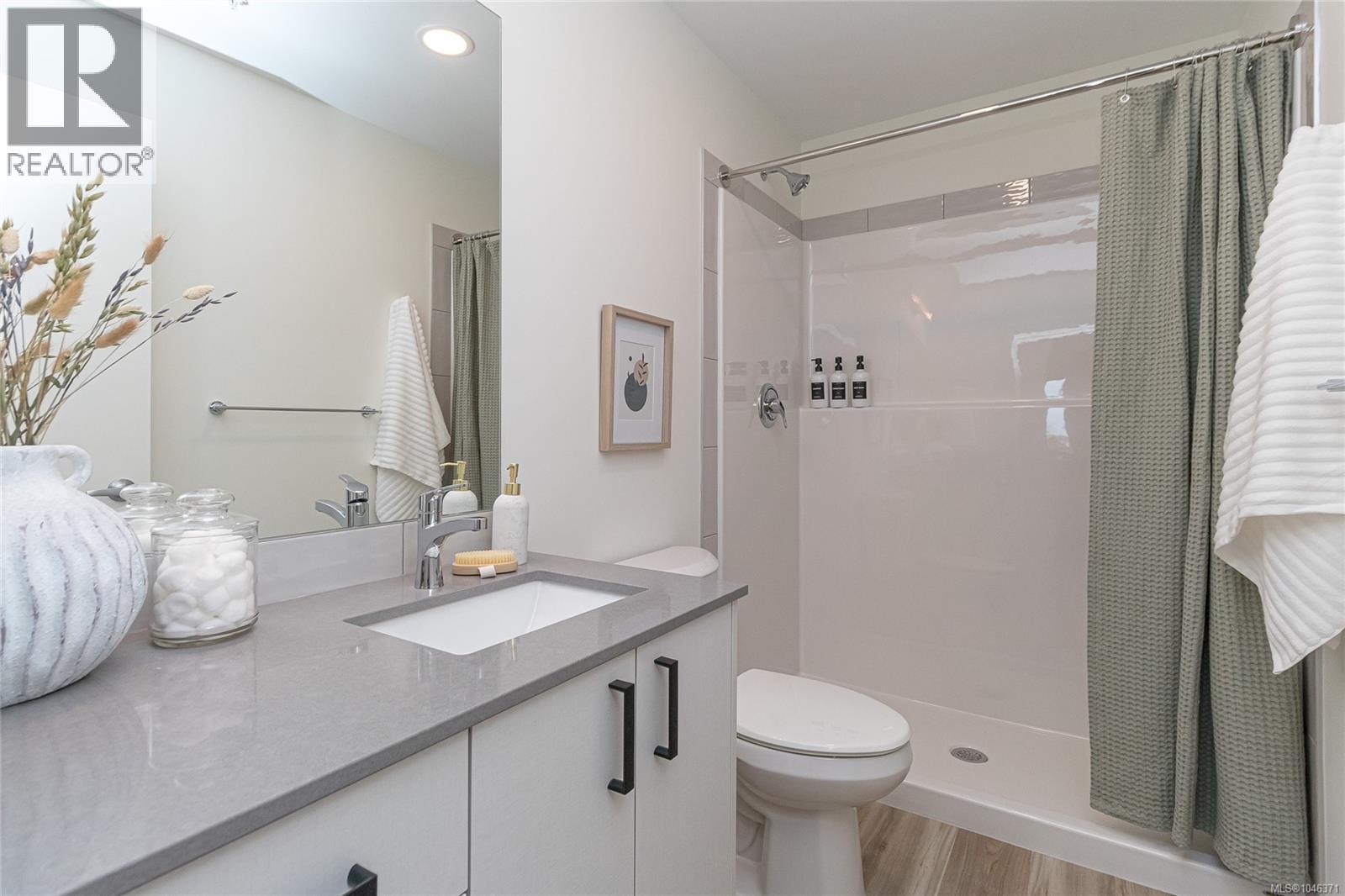 511 2390 City Gate Blvd Property Photo 14