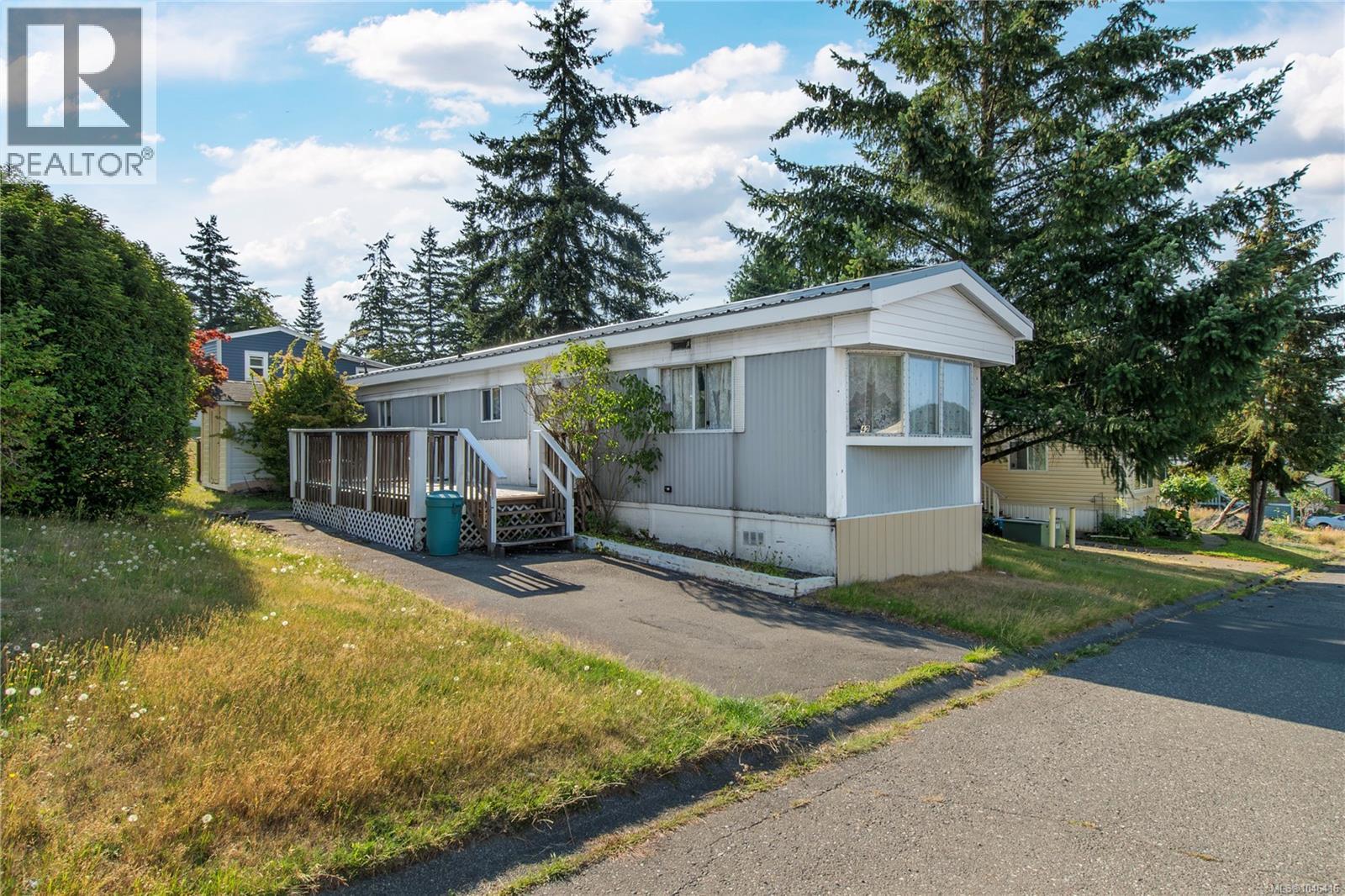 42 1160 Shellbourne Blvd Property Photo 1