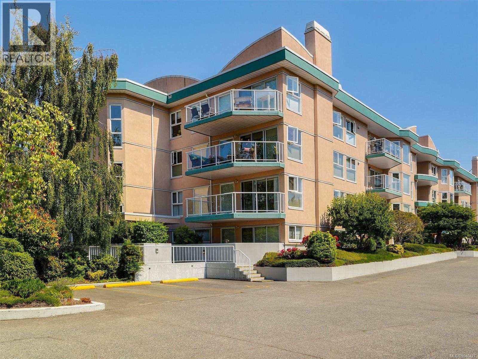 305 3009 Brittany Dr Photo de la propriété 1
