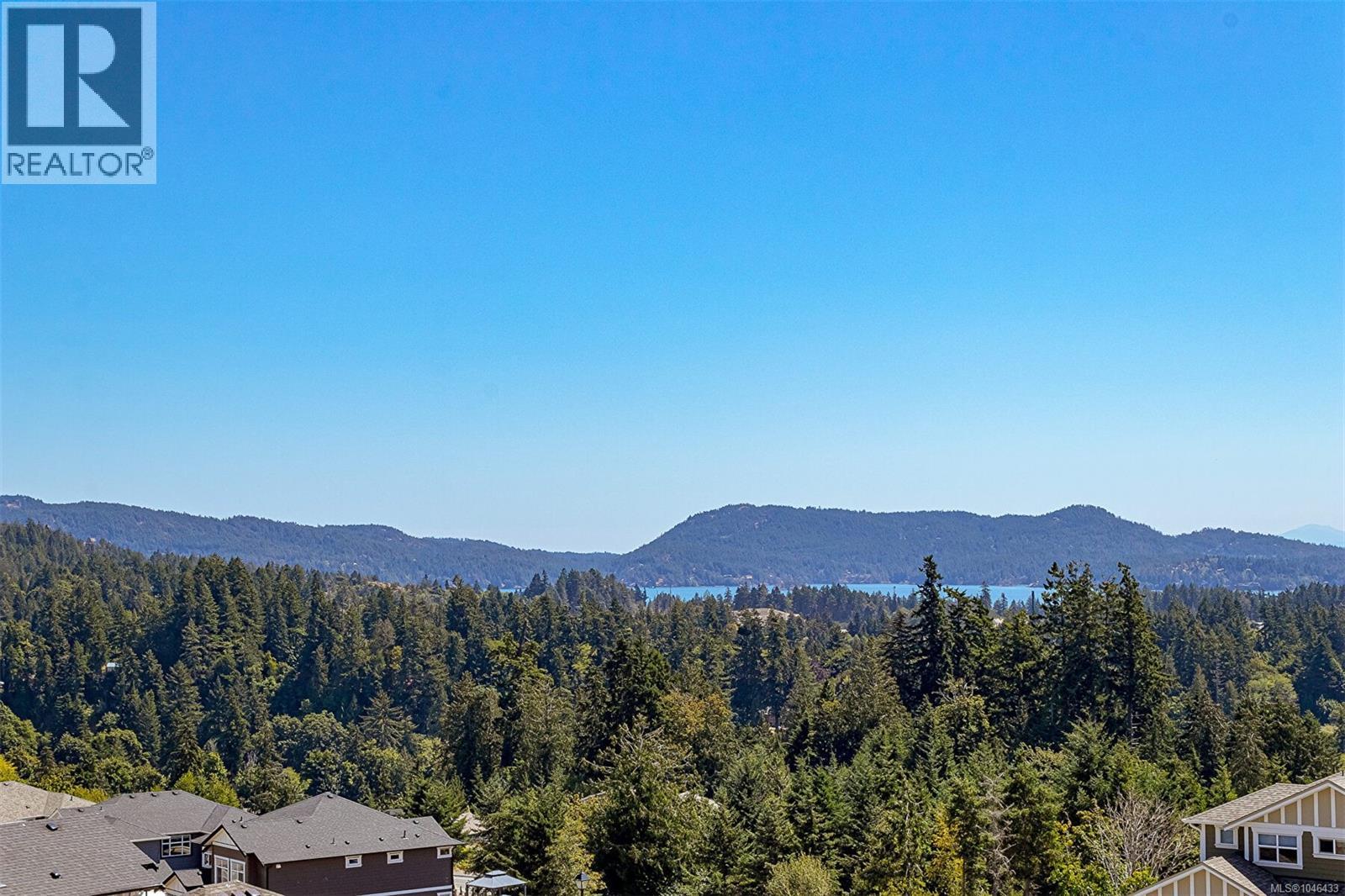 2605 Nickson Way Property Photo 4
