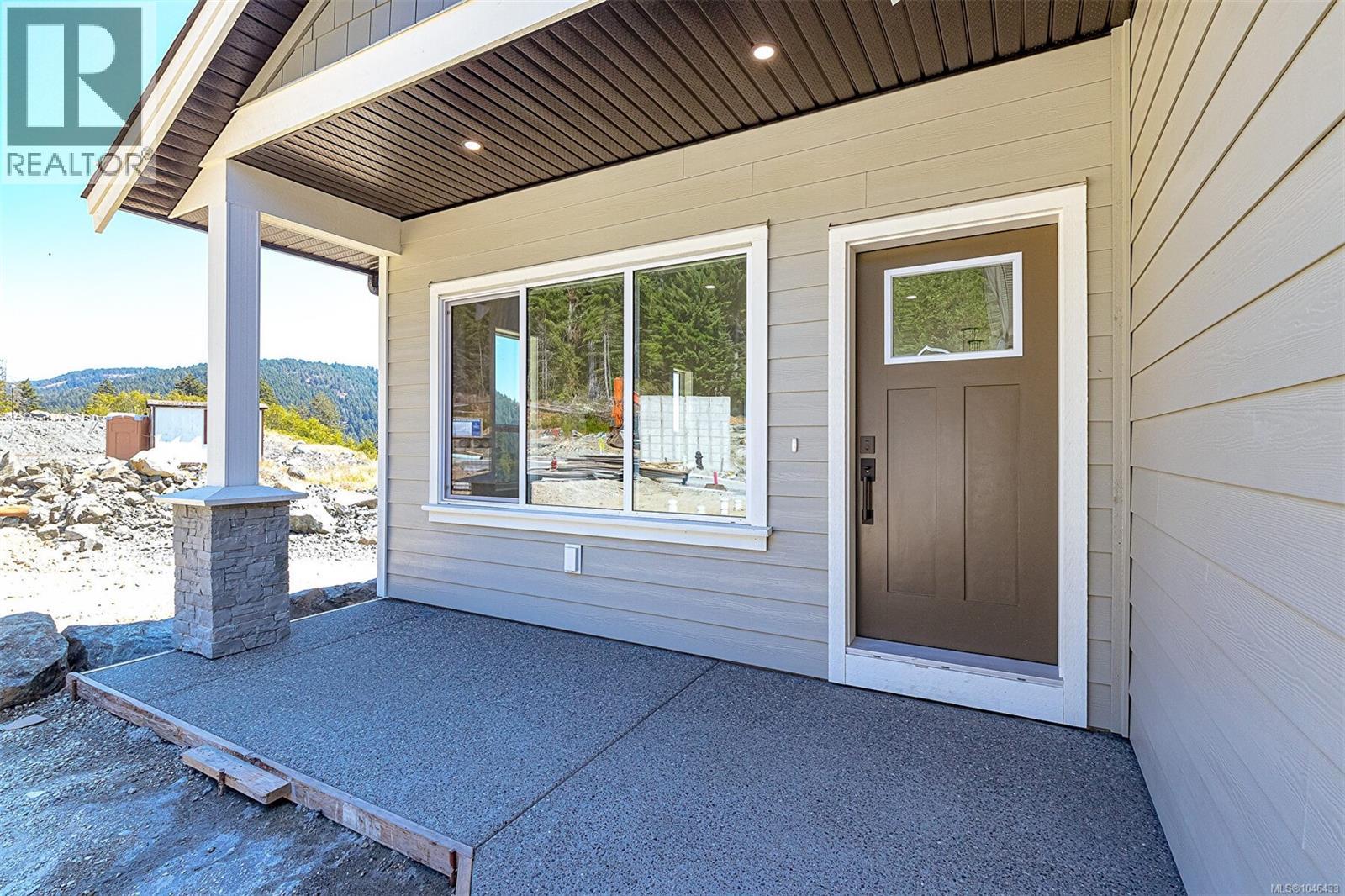 2605 Nickson Way Property Photo 8