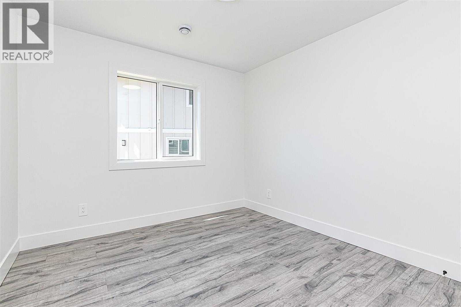 2605 Nickson Way Property Photo 9