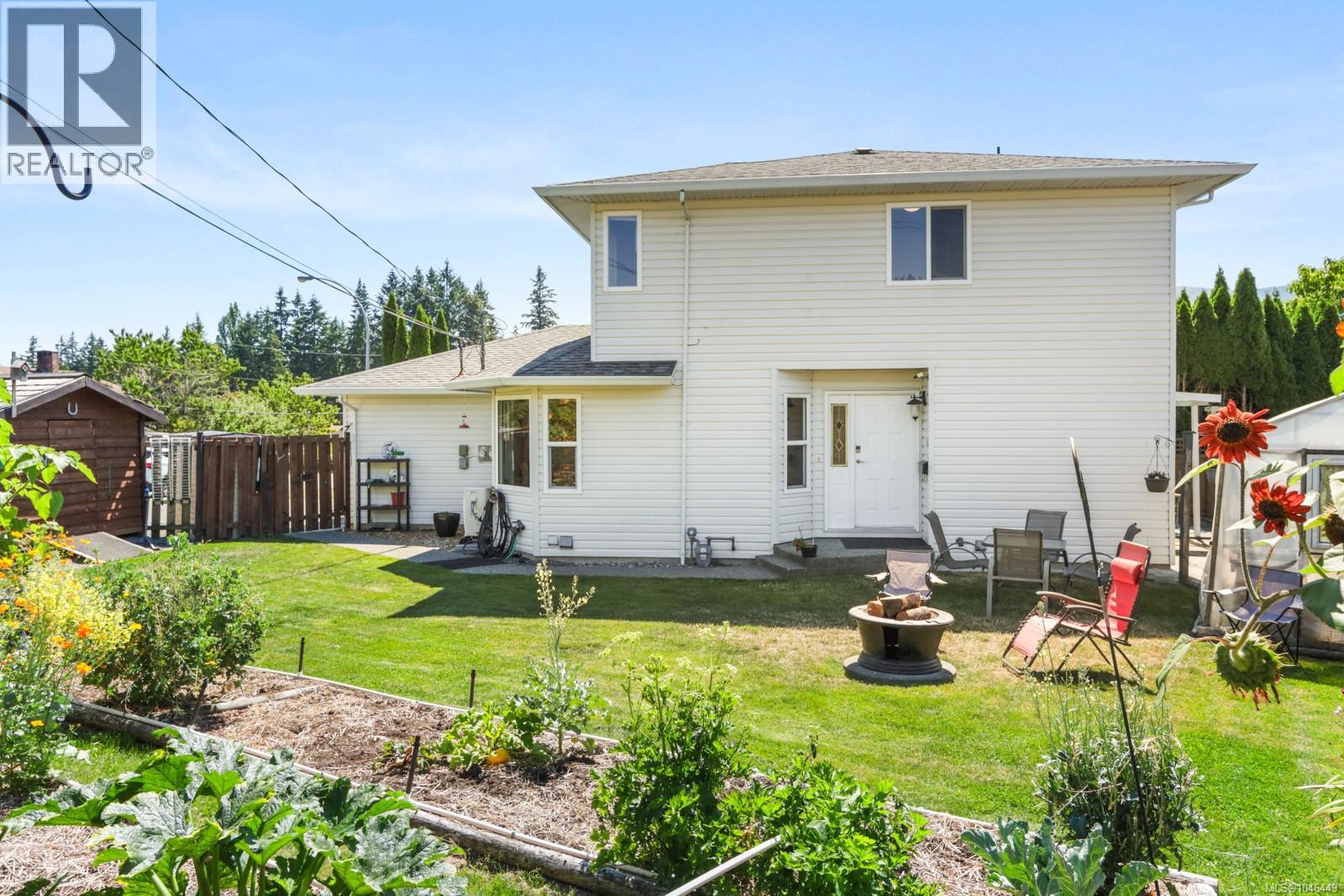 2553 Sloan Rd Property Photo 1