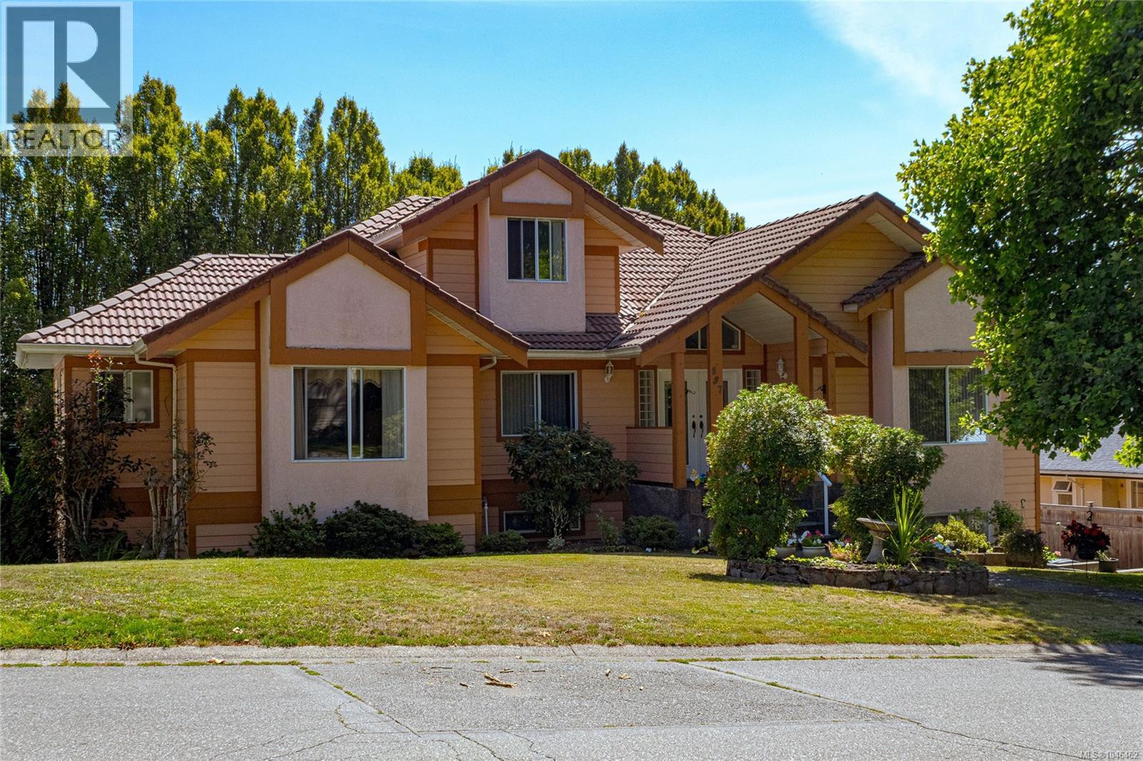 897 Maltwood Terr Photo de la propriété 1