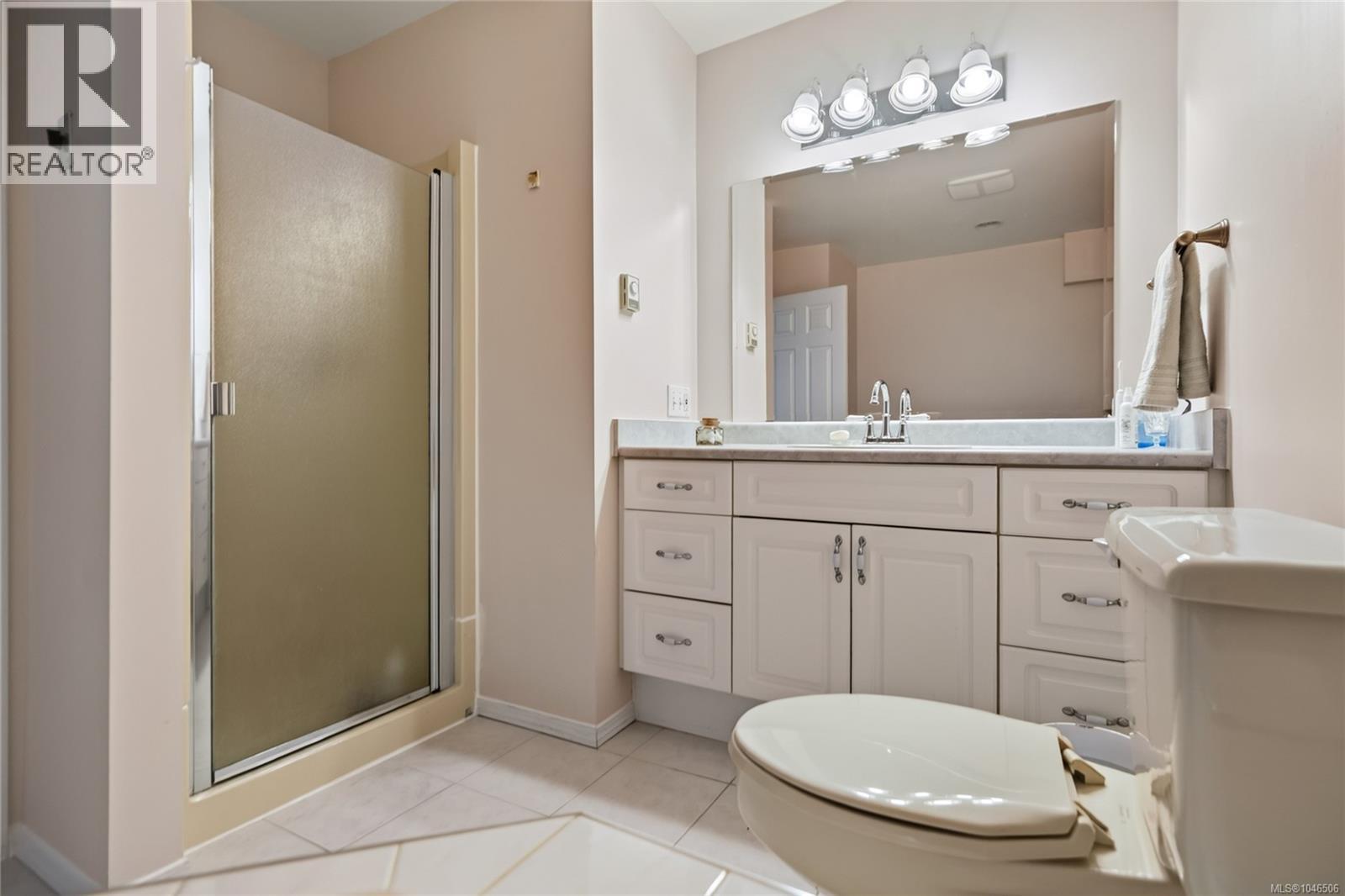 105 1537 Noel Ave Property Photo 33