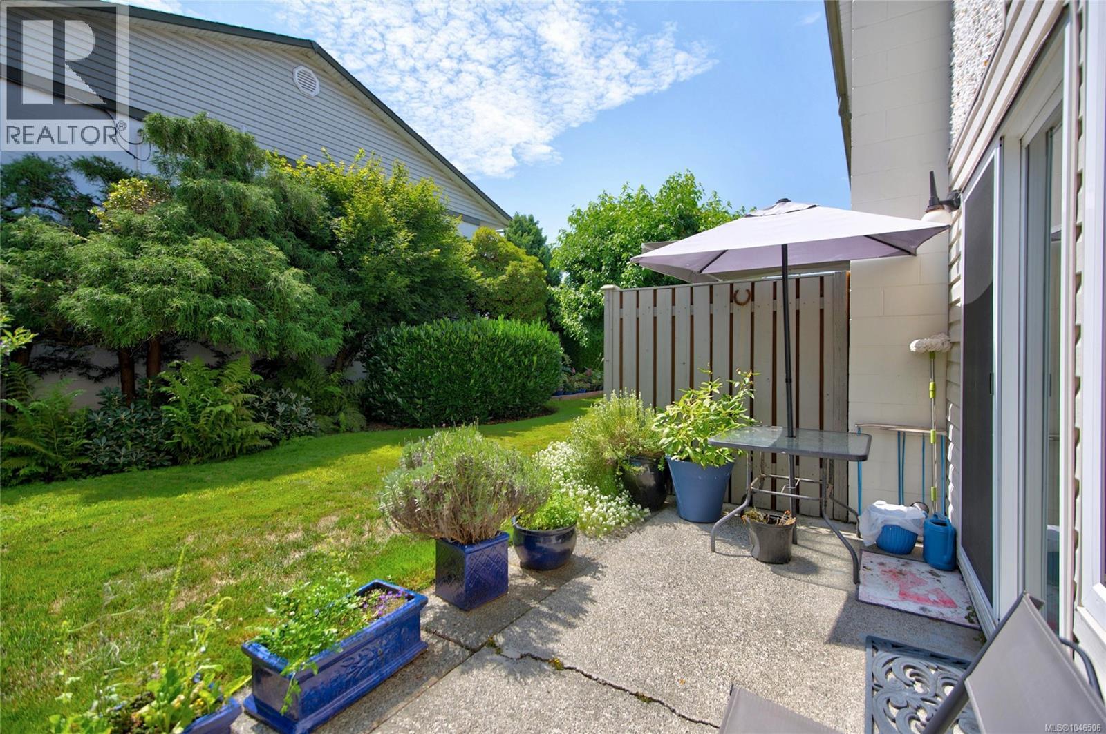 105 1537 Noel Ave Property Photo 40