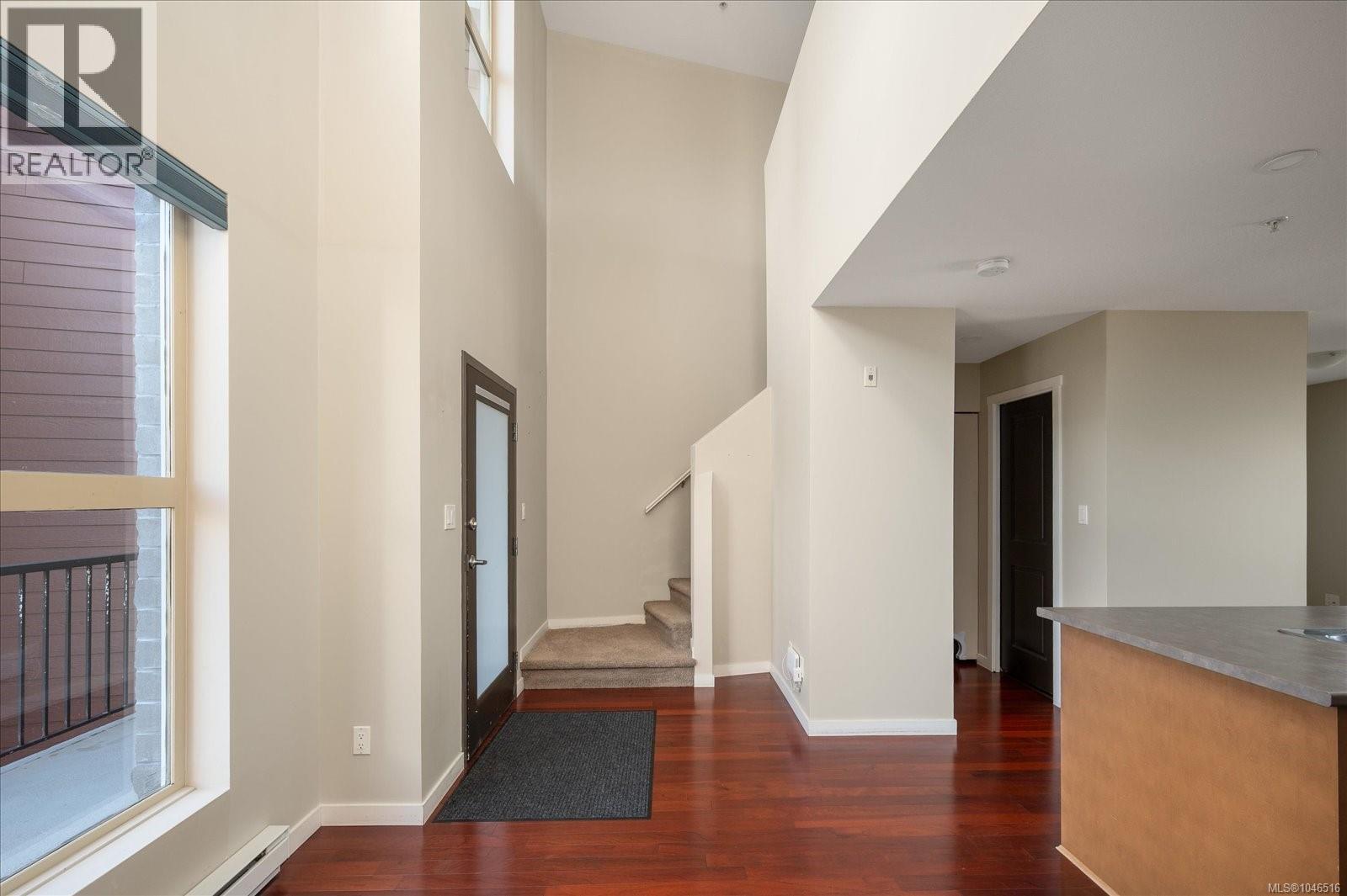 316 555 Franklyn St Property Photo 18